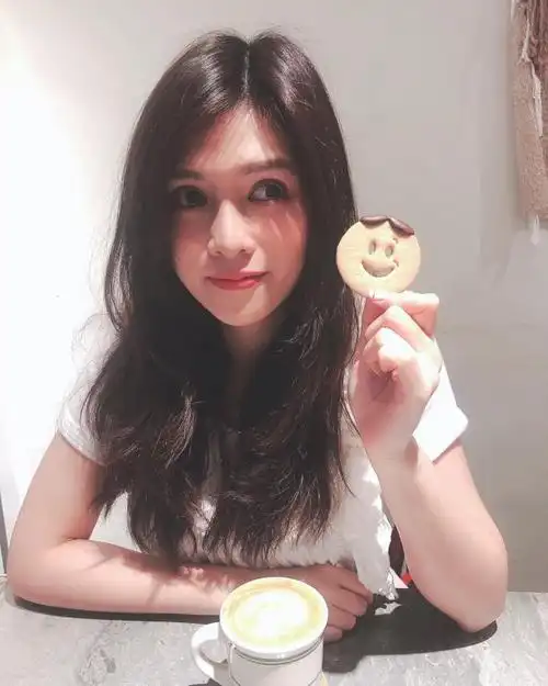 分享:帝蒂娜(夏宇童)part1