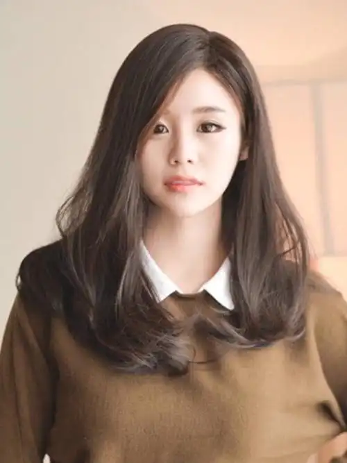 97脸盘子大的女孩子要怎么选发型呢?