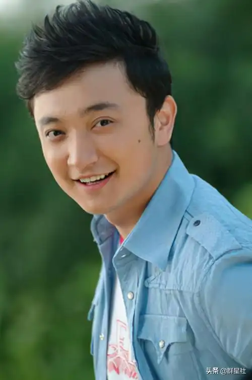 小尼个人资料简介年龄(央视主持人尼格买提:30岁结婚,9年未生娃,给