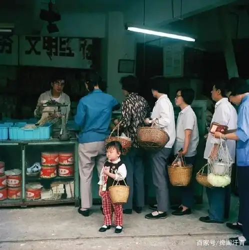 老照片:八十年代的中国儿童,像不像当初的你
