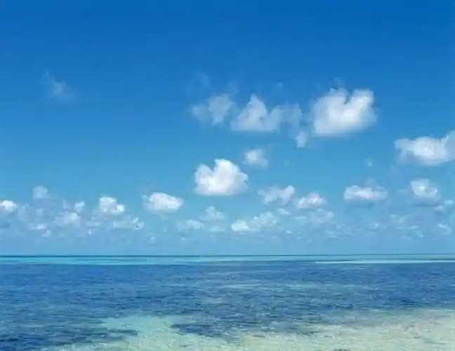 蓝天 阳光 白云 大海 沙滩