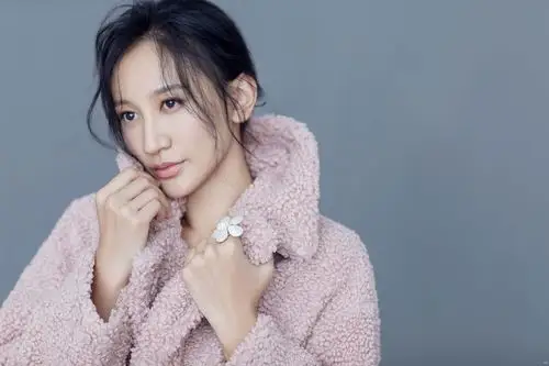 曾泳醍写真曝光 自然从容气质温婉