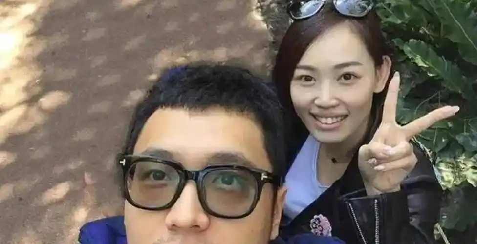 王宝强是如何发现马蓉出轨的,尽然是因为一个小小的意外_宋哲_手机