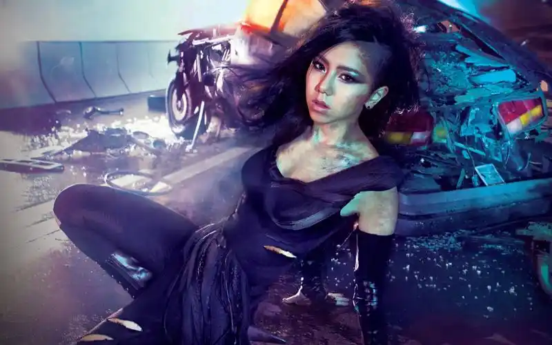 邓紫棋桌面壁纸_巨肺小天后邓紫棋