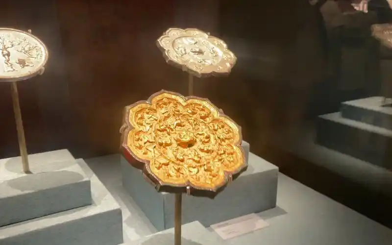 西安之旅,西安博物馆,好多的文物,不知道是真是假