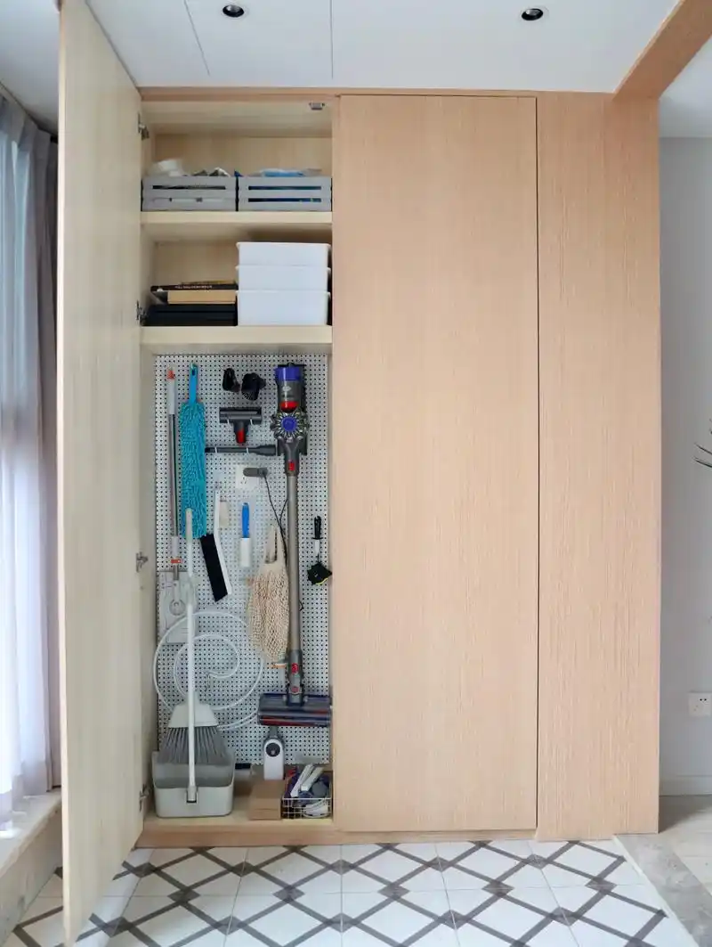 阳台储物平平无奇的收纳小能手洞洞板