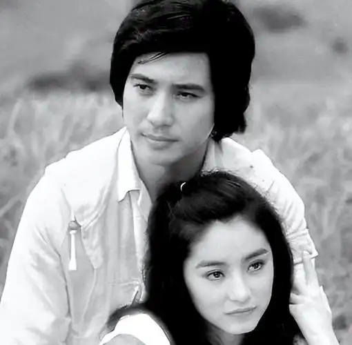 秦汉离开邵乔茵40年:女儿当助理,儿子性格和自己截然相反_林青霞_和林