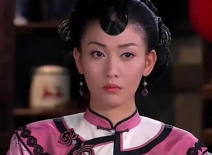 大丫鬟大结局单纯女想着深情男,不料都被心机男看在眼里