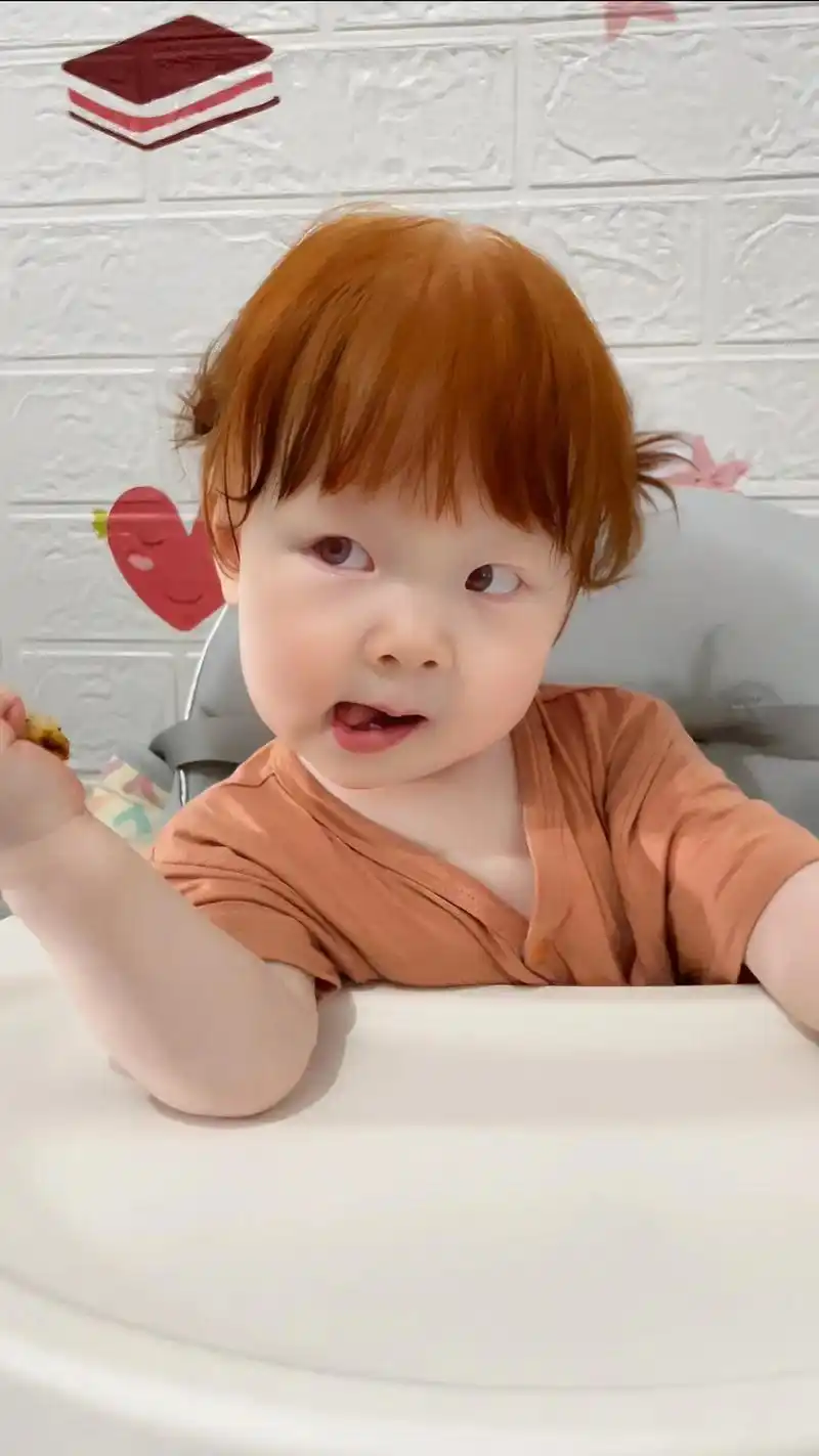 萌娃壁纸.太可爱了太可爱啦💦#萌到爆炸了💥 #古灵精怪 - 抖音