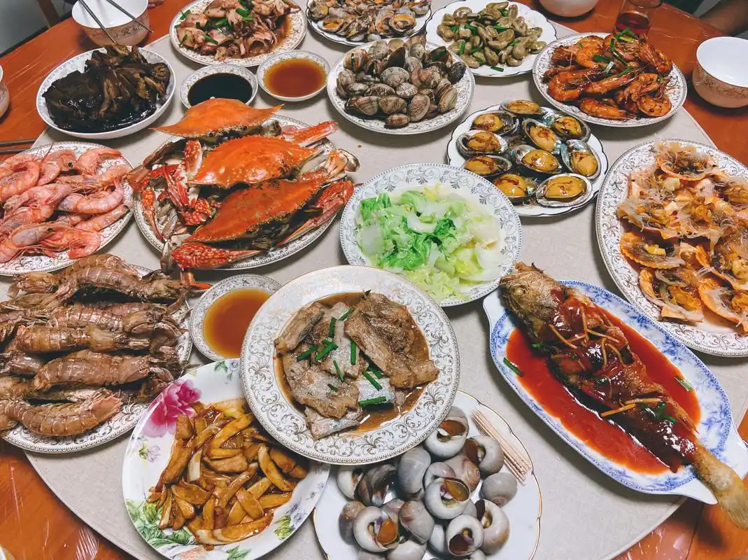 "我坐一旁尴尬无比,直接给老板转了￥515