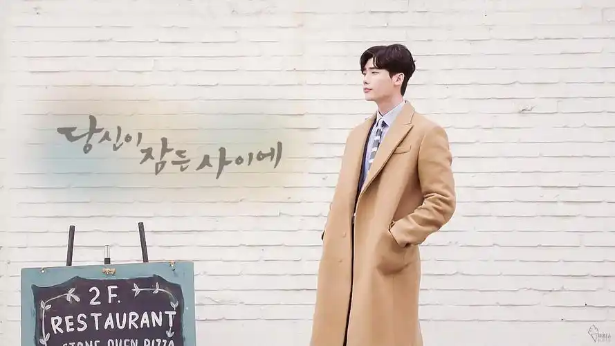 李钟硕壁纸是一款电脑壁纸,属于明星分类,李钟硕壁纸是静态壁纸