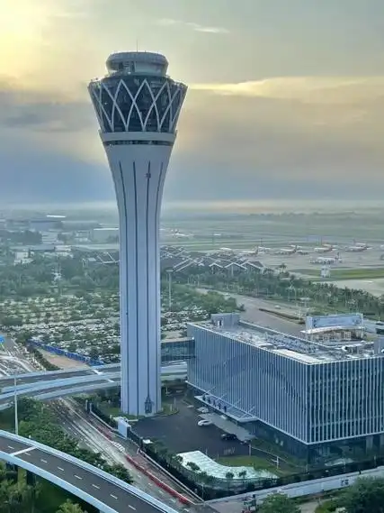 民航海南空管分局新塔台正式投入使用