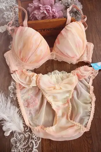 萌妹文胸胸罩贝壳软妹聚拢胸小衣大内衣少女文胸套装