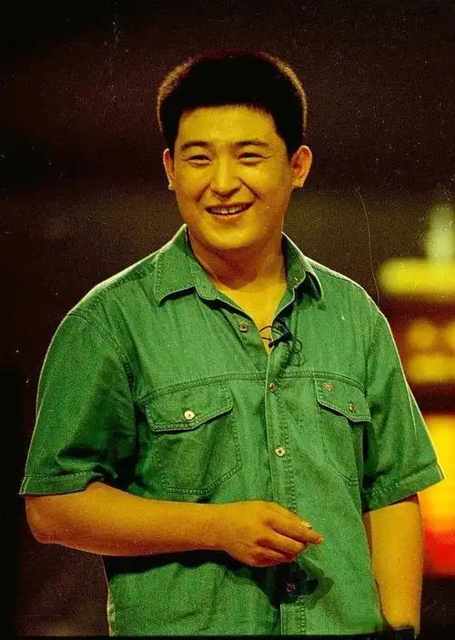 不过幸运的是,孙涛这位实实在在的"小品演员"依旧活跃