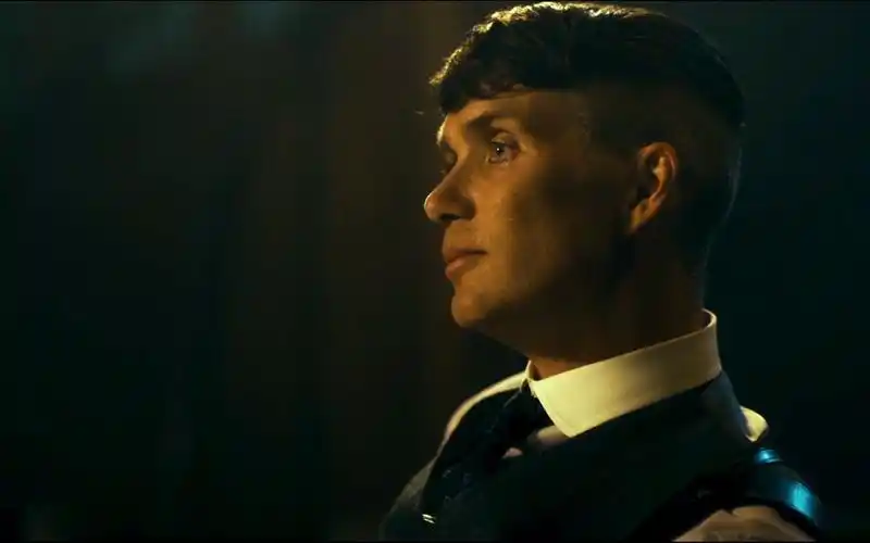 【汤米谢尔比】当一个男人悲伤时,他的眼里没有了光