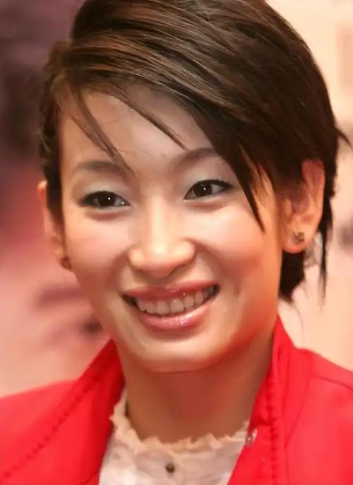 明明长得不好看却能红得一塌糊涂这3位女明星凭什么