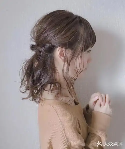 短发半马尾可以好看到爆炸总觉得图片看的更