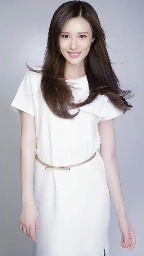 影视演员邬靖靖高清写真集