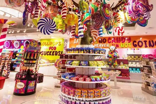 candy licious来到新加坡和马来西亚的 candy licious ,在充满5000种