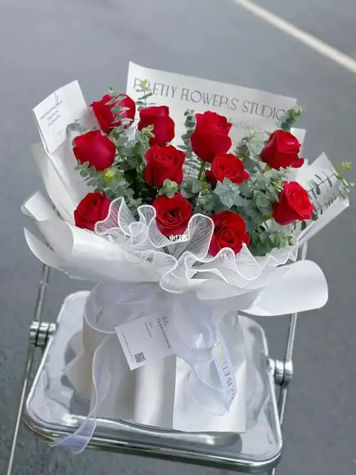 情人节  #红玫瑰花束  #红玫瑰花束  #玫瑰花束  #情人节花束  #鲜花