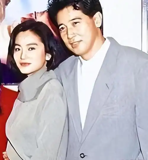 和林青霞纠葛20年的秦汉,为啥眼睁睁瞅着她嫁给别人了呢?