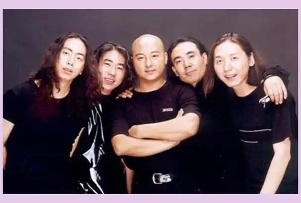 周晓鸥:发小吴京同行,摇滚歌手转演遭骂,演技出众