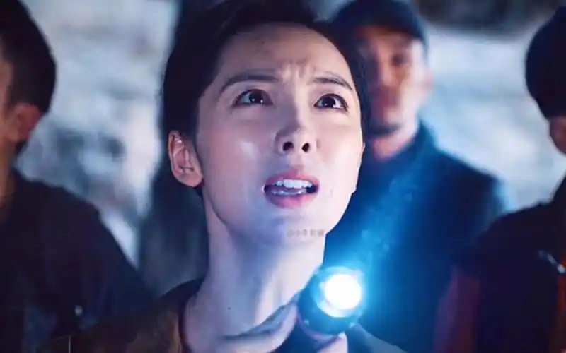 盗墓笔记:陈文锦找到西王母所在的陨玉,找到了自己的终点-影视综视频