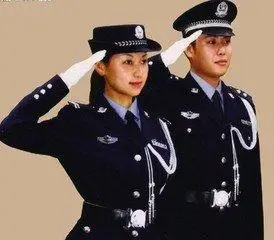 求一张警察敬礼照片.