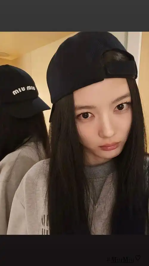 金裕贞超话92#金裕贞#【ins】20240301 金裕贞ins story更新91