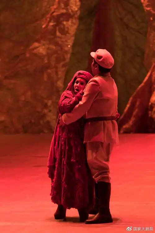 国家大剧院经典艺术讲堂歌唱家谈心中的歌剧冰山上的来客