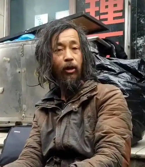 "流浪大师"沈巍为何这么受关注?其同学一句话道出真正原因