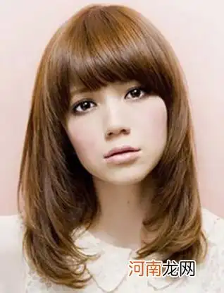 中长直发梨花头发型推荐 尽展女生甜美气息