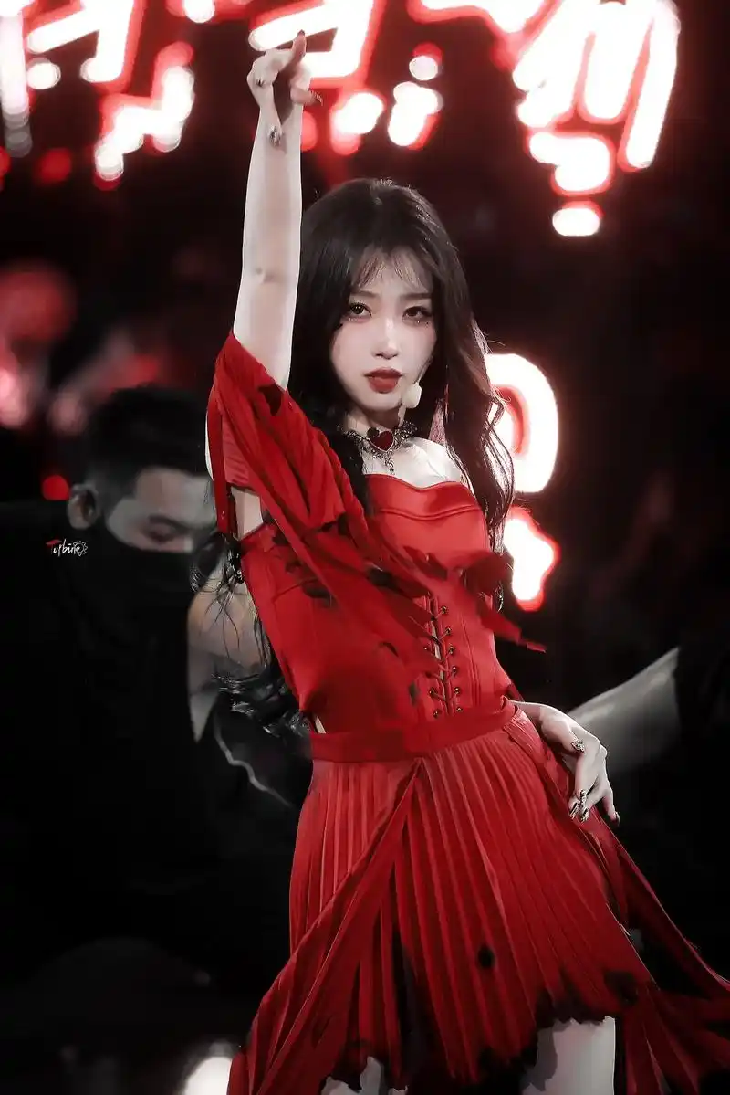 gwalla08."多远都可以到达"南京演唱会虞书欣个人so - 抖音