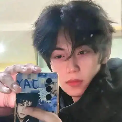 氛围感男头[话题]##优质男头[话题]##帅哥头像[话题]