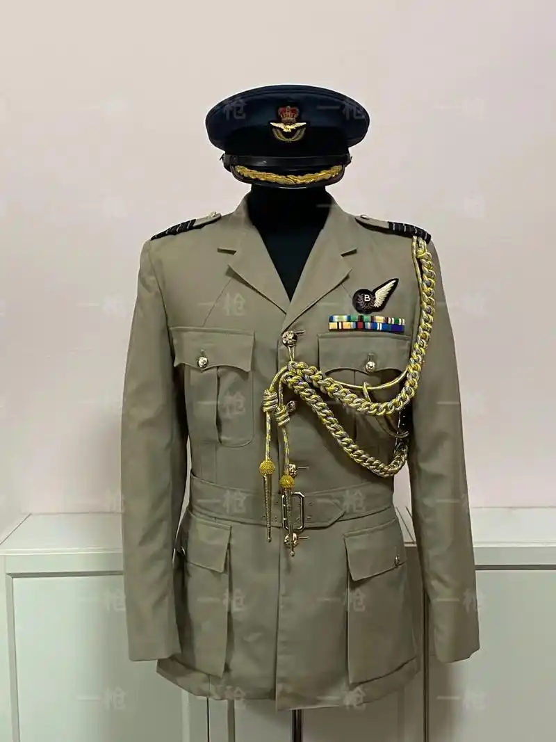 英国皇家空军上校热带常服.后期版型,无袖口三角装饰.肩军配绶 - 抖音