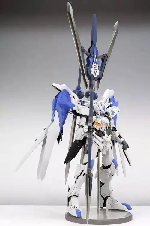 白色涂装加上神圣三叉戟,超强巴耶力舍我其谁?