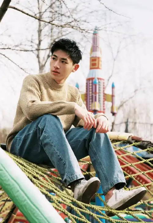 男生日常照怎么拍这样摆pose能帅10倍