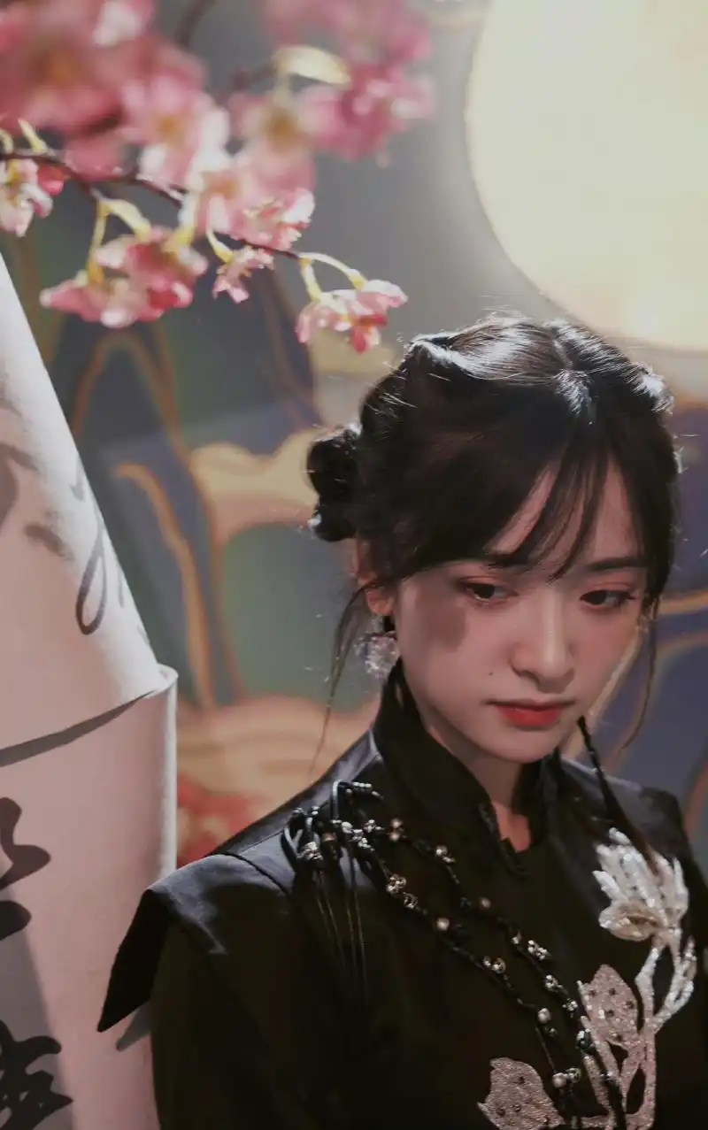 沈月古风侠女# 国风体验卡 1[打call]快乐的大人沈月国风变装现场