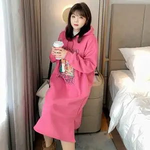 胖人服饰显瘦衣服连帽2021帽衫连衣裙大码粉色宽松长款胖mm女装