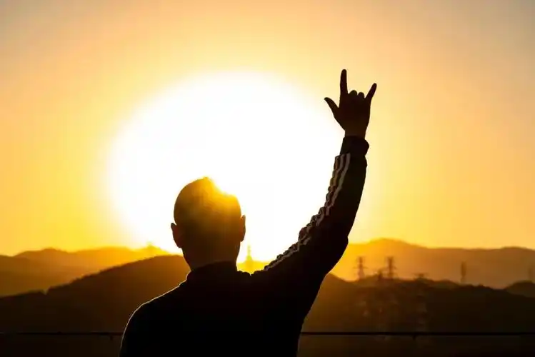 人到中年各自成欢