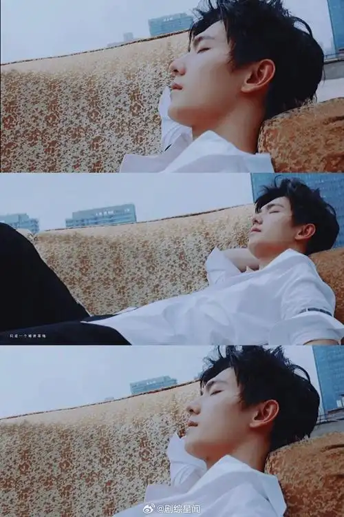 杨洋时尚芭莎八月刊封面好时尚好伟大的一张脸啊