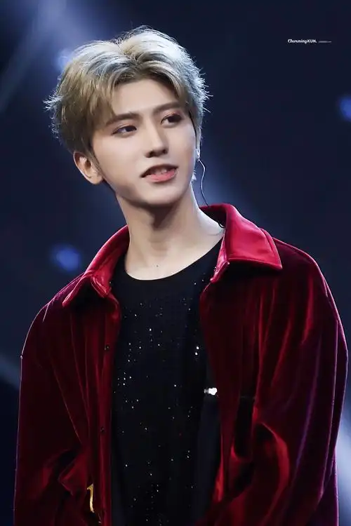 2018蔡徐坤《偶像练习生》第二次公开录制_高清图片大全-爱豆app