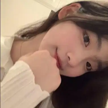 干净漂亮气质长发女生头像图片大全