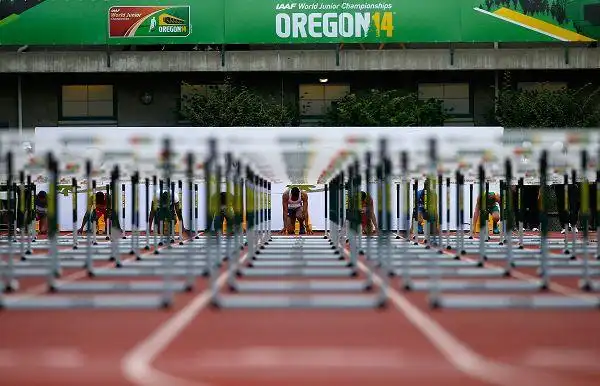 图文:2014田径世青赛第二日 110米栏半决赛