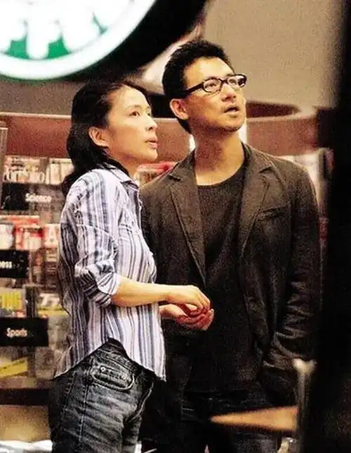 喝酒就分手,洁癖到3年换21佣人,罗美薇凭什么被张学友宠27年?