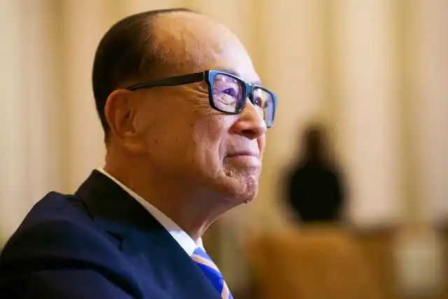 李嘉诚为什么听不见噪音?