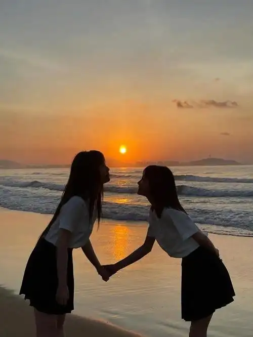 虞书欣五点早起,为闺蜜实现愿望,jk姐妹十分吸睛|林小宅|美女_网易