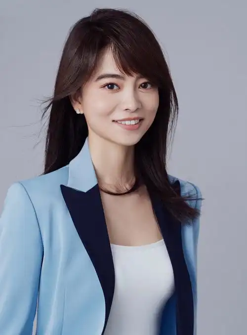 p>王沛寒,毕业于中国传媒大学,卫视主持人,播音讲师,艺人台词讲师.