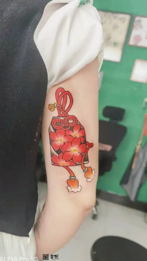 福袋纹身图片_手臂纹身图案