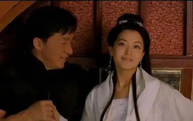 神话拍摄期间成龙为金喜善捂手两小时从此被她视为恩人